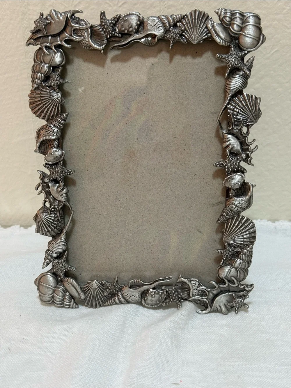 Seashell Accent Picture Frame in Metallic Silver